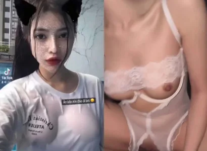 Em gái vú bự lồn đẹp cưỡi ngựa tới bến