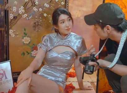 Anh nhiếp ảnh gia hưởng sắc đẹp của mọi cô người mẫu